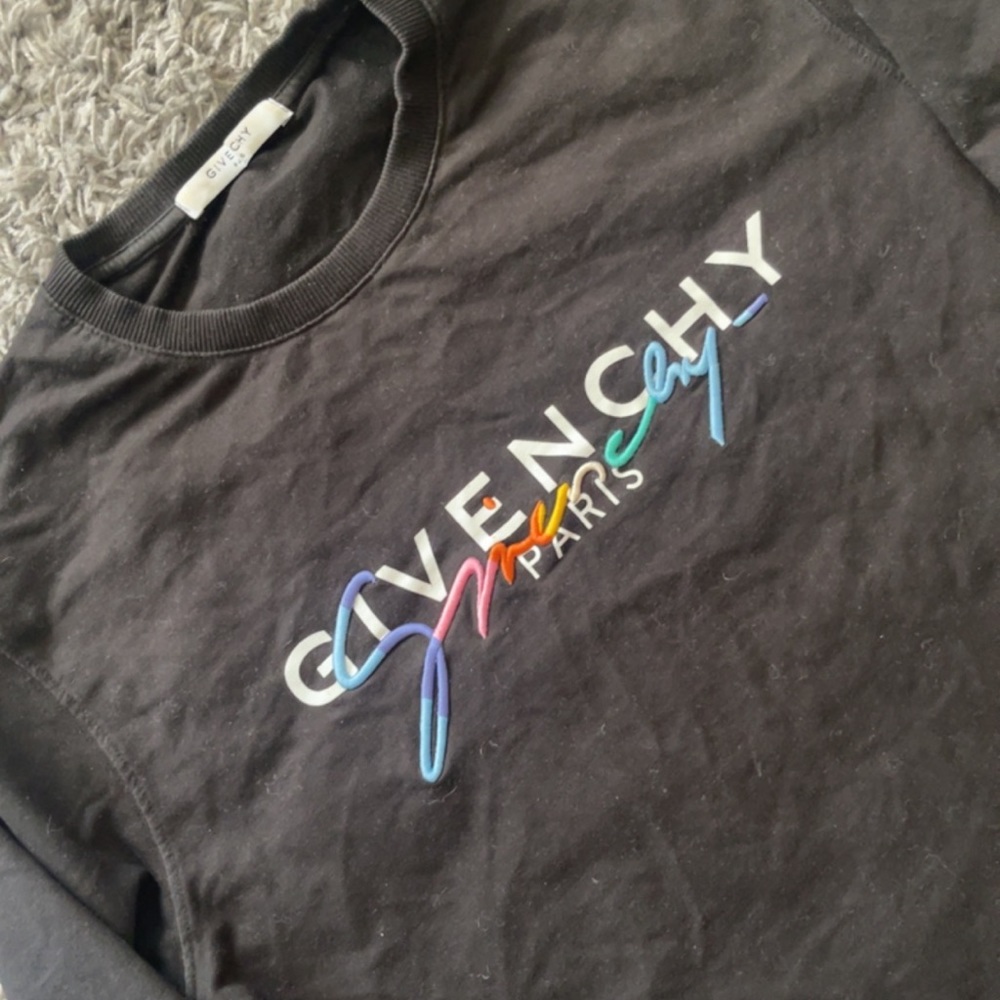 Givenchy Jumper - Picture 2 of 2